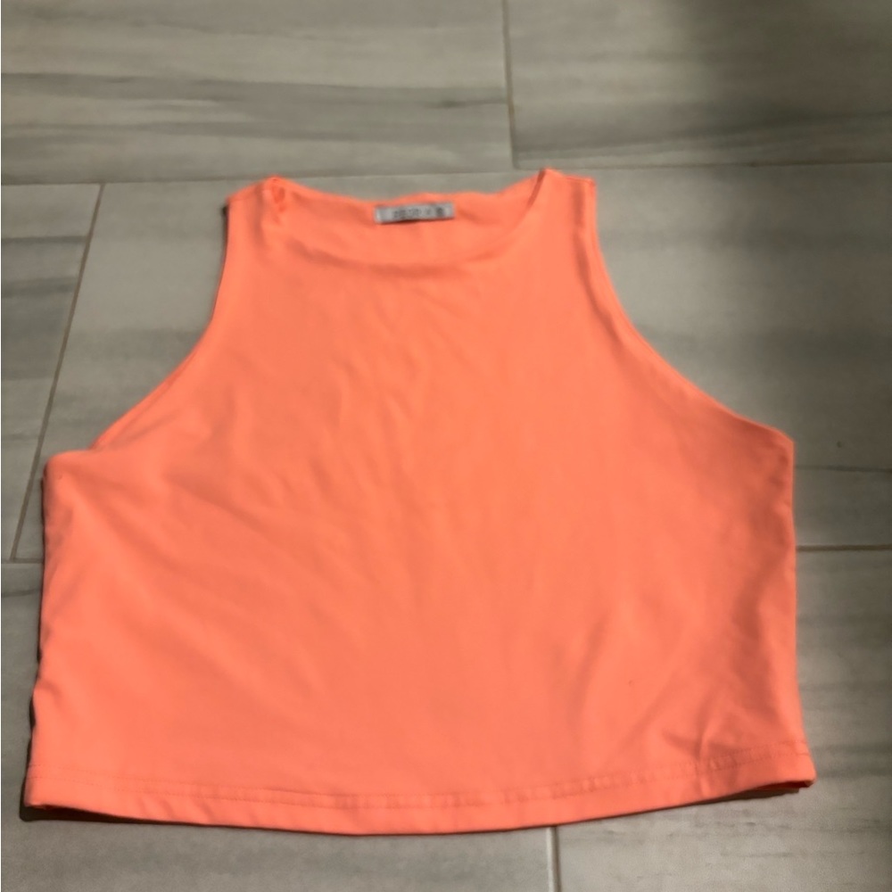 AMAZON Cropped Tank top